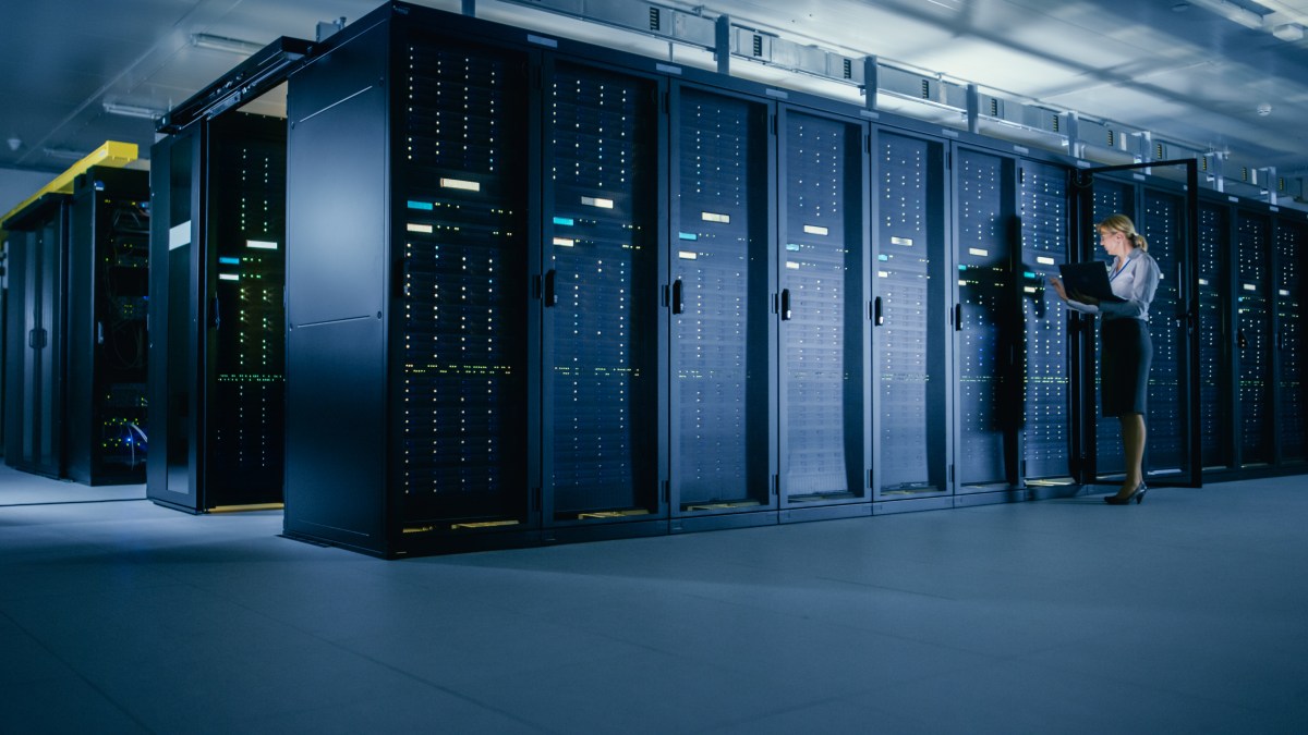 VPS Hosting serveri
